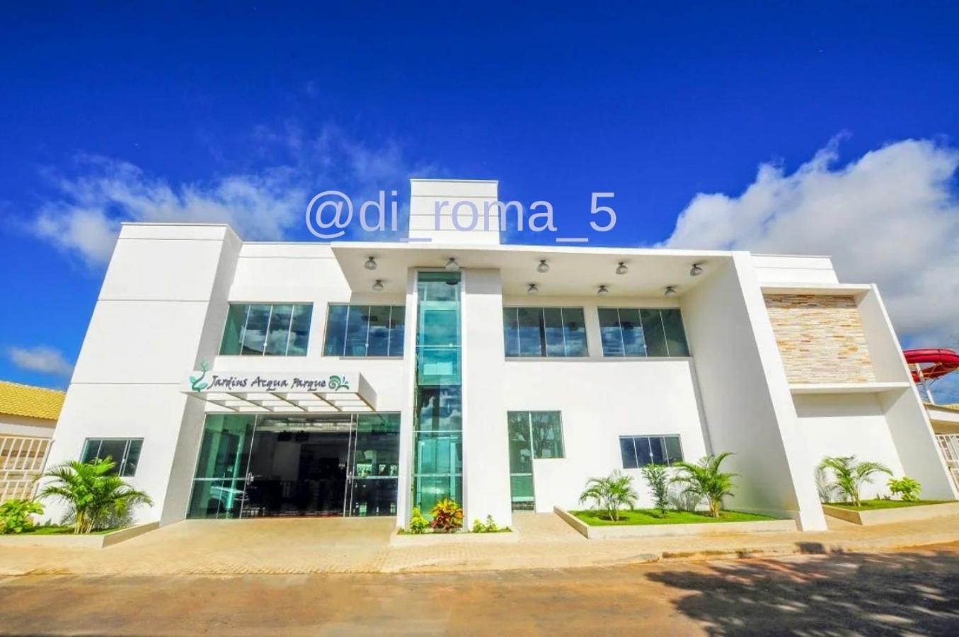 Apto Completo Com Parque Aquatico 24 Horas Lacqua Diroma Caldas Novas Exterior photo